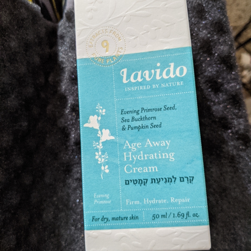 Lavido age away hydrating cream